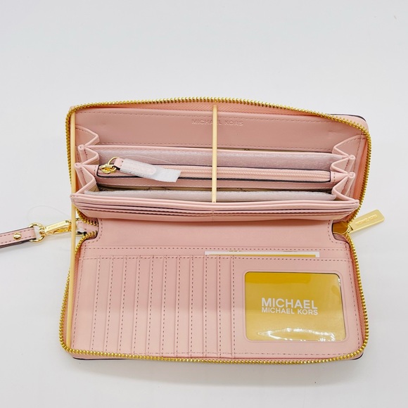 Michael Kors Large Continental Wallet Wristlet - Picture 9 of 10